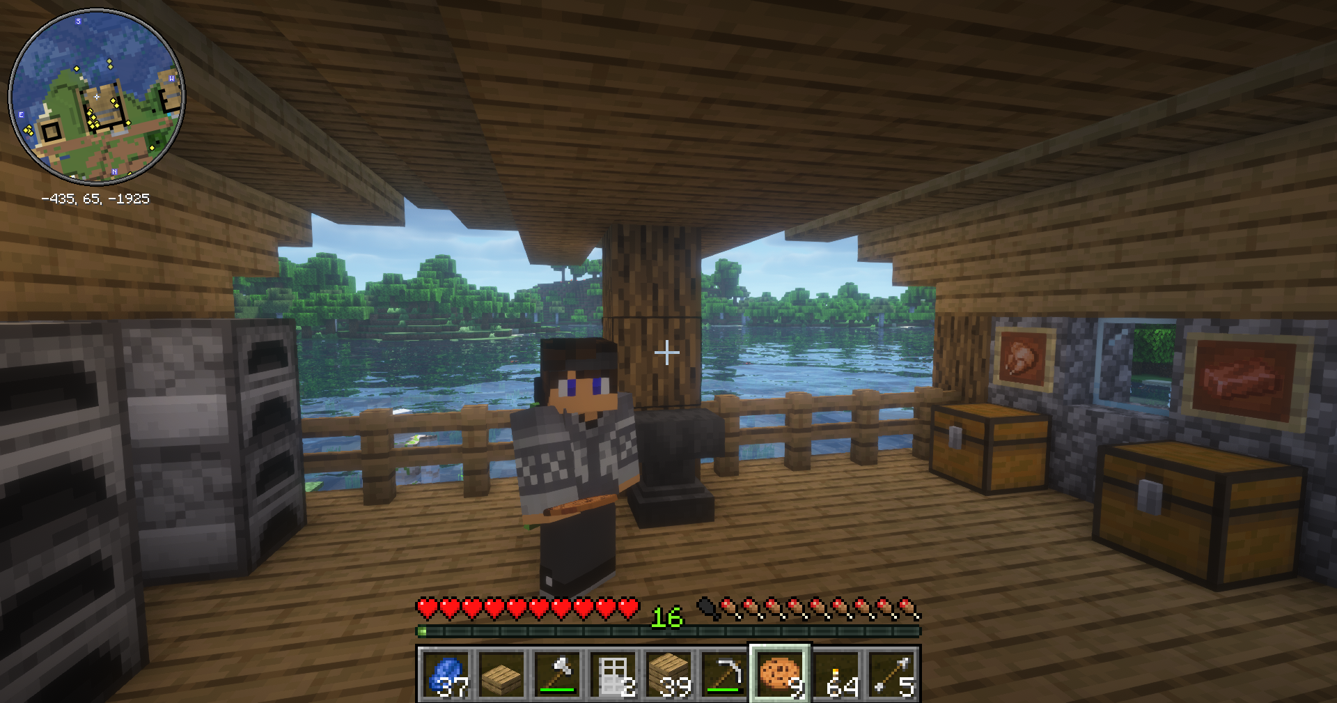 Epic third-person view with minimap